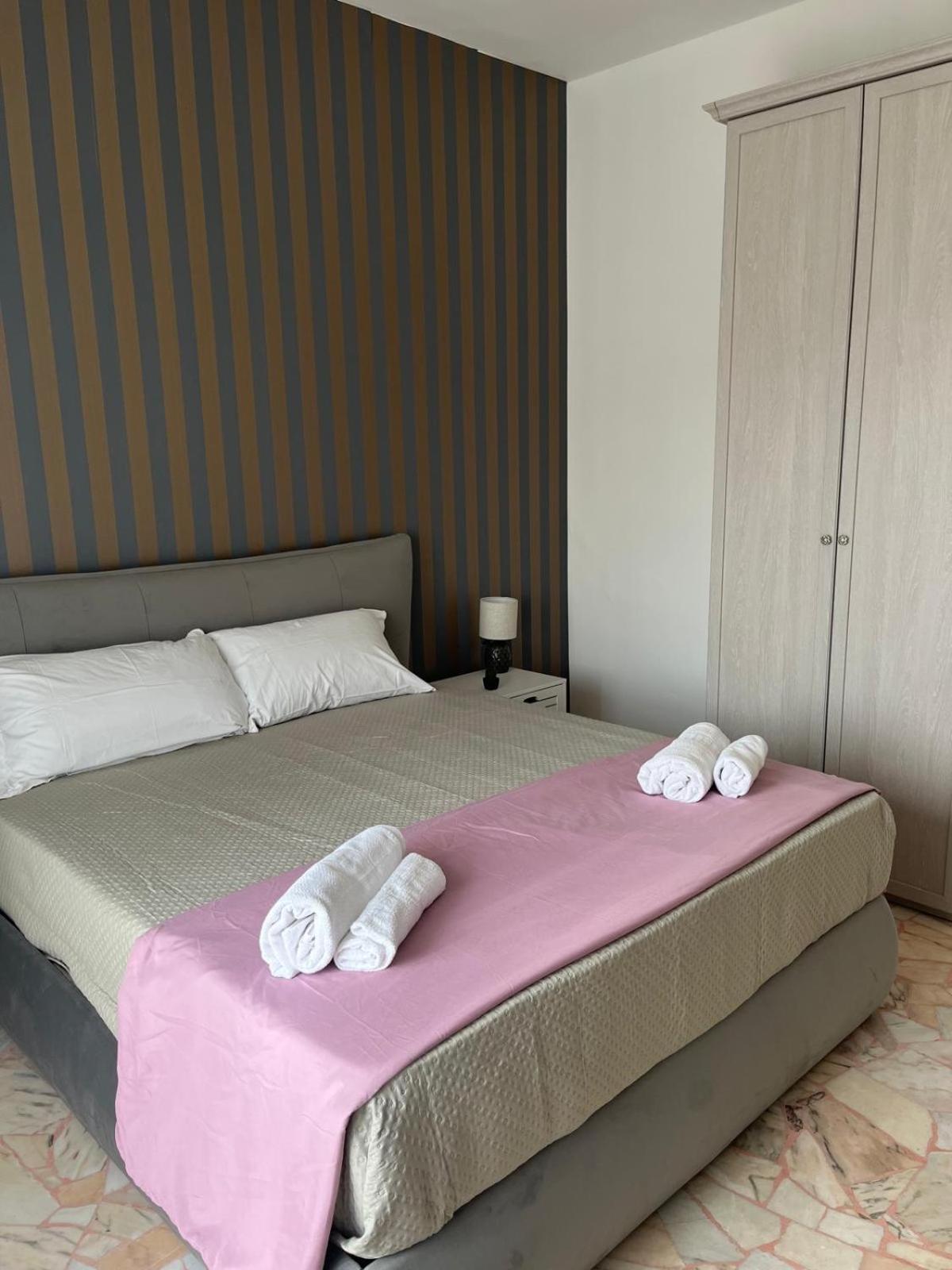 Labanca'S Comfort Rooms Матера Экстерьер фото