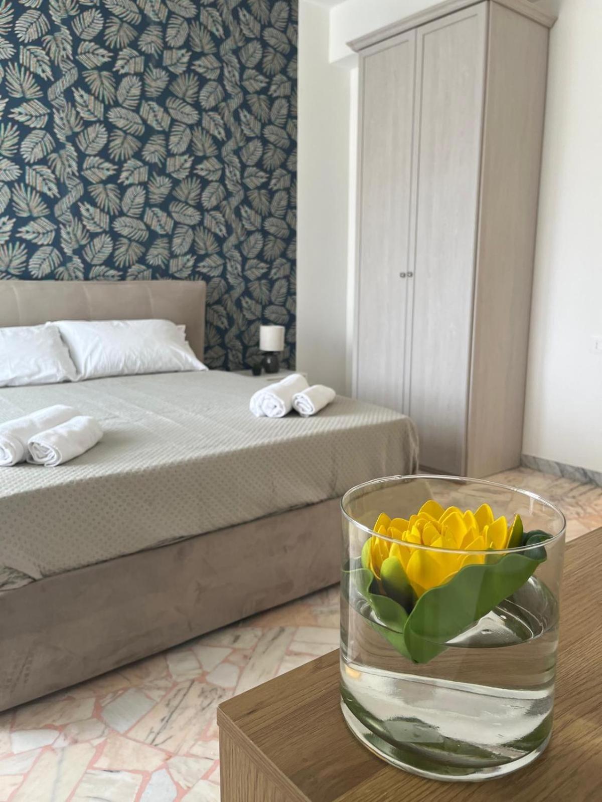 Labanca'S Comfort Rooms Матера Экстерьер фото